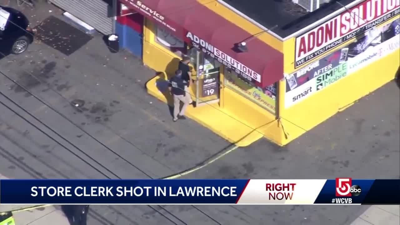 Store clerk shot in Lawrence robbery, police say - YouTube