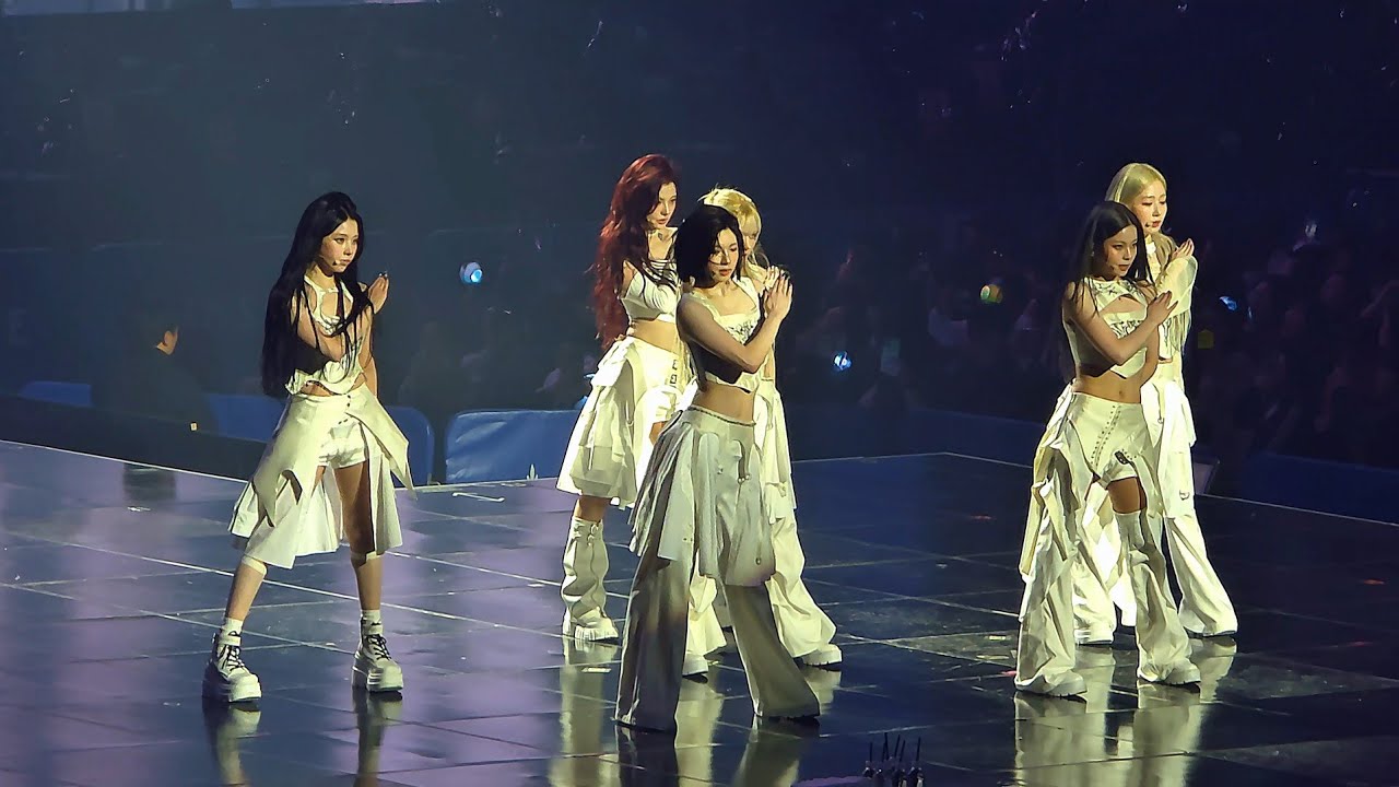 20251129 NMIXX 1ST WORLD TOUR  엔믹스 콘서트 