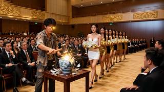 窮小夥花光全部身家買下贗品古董被嘲笑，下一秒小伙打碎古董竟藏有絕世寶物，美女總裁當場花千萬買下寶物，從此逆轉人生！#男頻 #短劇 #窮小子 #女總裁 #逆襲 screenshot 5