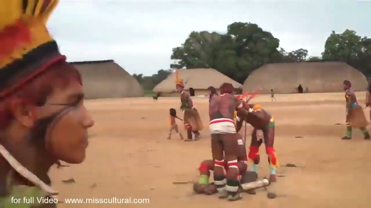 Kamayura Xingu Indians indigenous dance - YouTube