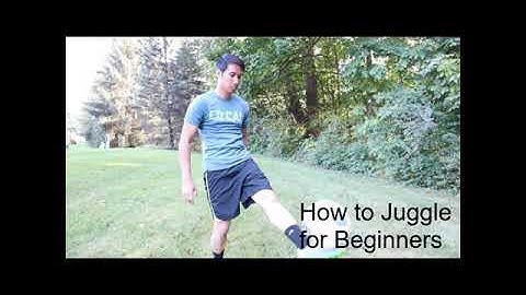 Learn how to juggle for beginners! #Shorts #SoccerShorts #Juggling #JKFootball
