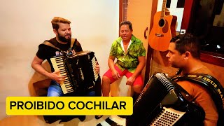 SÓ FALTOU A ZABUMBA E O TRIANGULO PARA O FORRÓ FICAR COMPLETO 