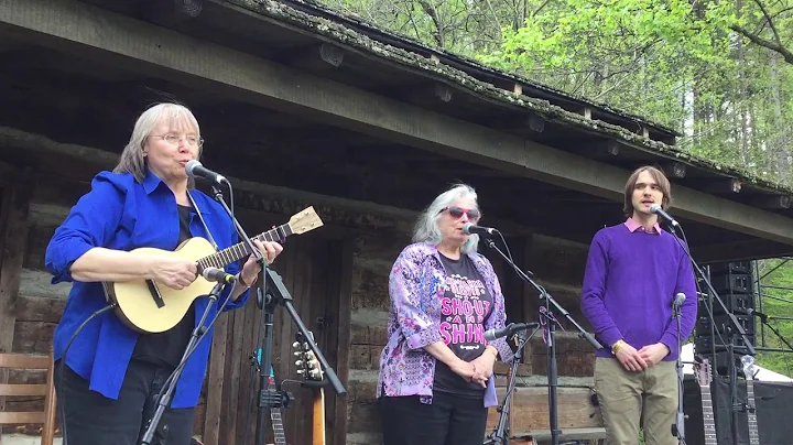Closer to The Light - Cathy Fink & Marcy Marxer wi...