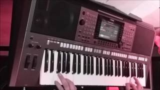 Video thumbnail of "Takiego Janicka Yamaha psr s770"