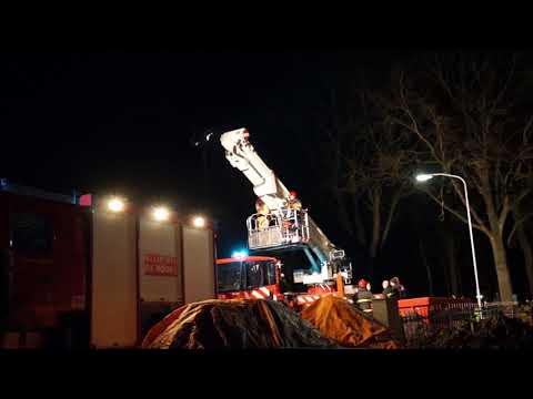schoorsteen brand KORTE AKKERS VEENDAM