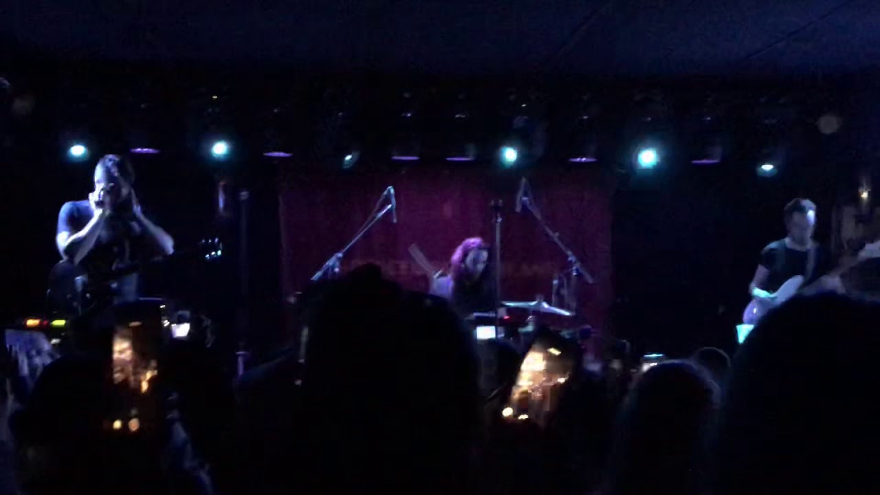 Spencer Sutherland - Tell Me (live at Mercury Lounge)