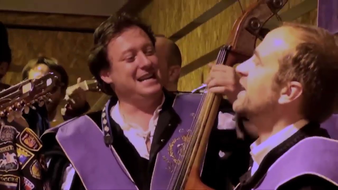 08 Poupurri Mexicano