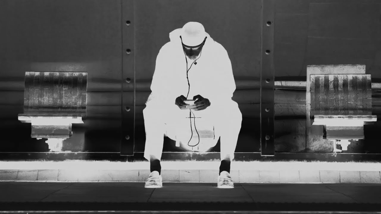 Valle lança “cola em mim”, novo single pop R&B que explora a tensão entre proximidade e distância emocional