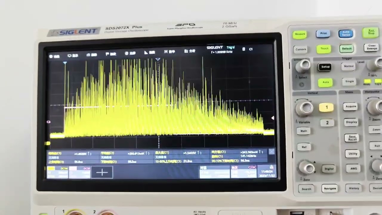 Raman amplifier improves signal-to-noise ratio in distributed fiber optic sensing systems