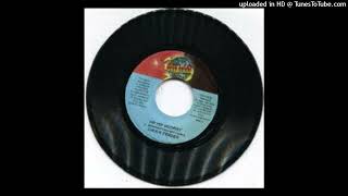 Download Lagu 03-Chrisinti - Everything Is Everything (Lovers Race Riddim) MP3