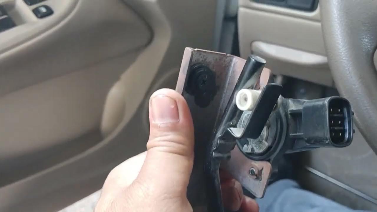 NISSAN SUNNY Fault Code P2122 and P2127 accelerator - YouTube