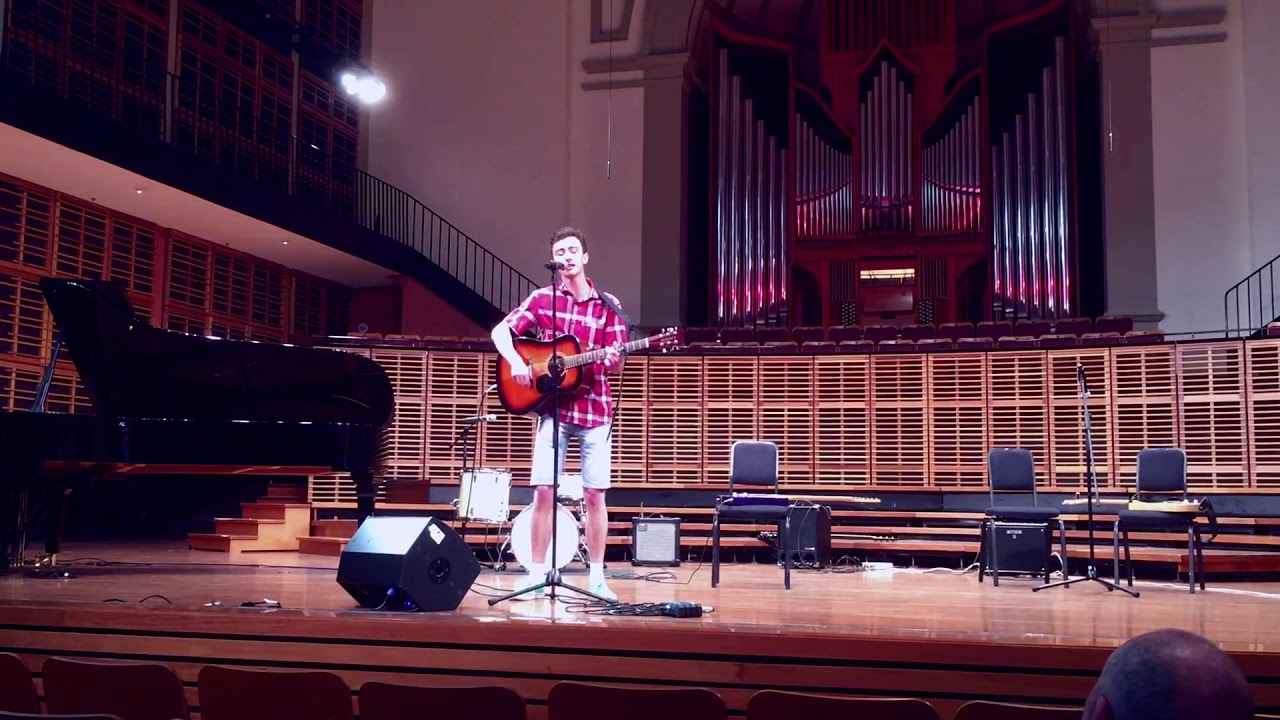 Headlights Acoustic At The Verbrugghen Hall