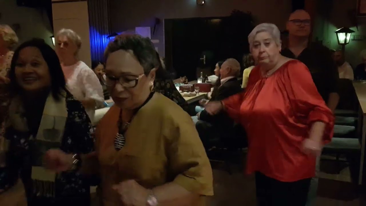 Deel-6) AJO DANSA SENANG 