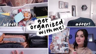 preparing for 2021! marie kondo-ing my room + making a vision board