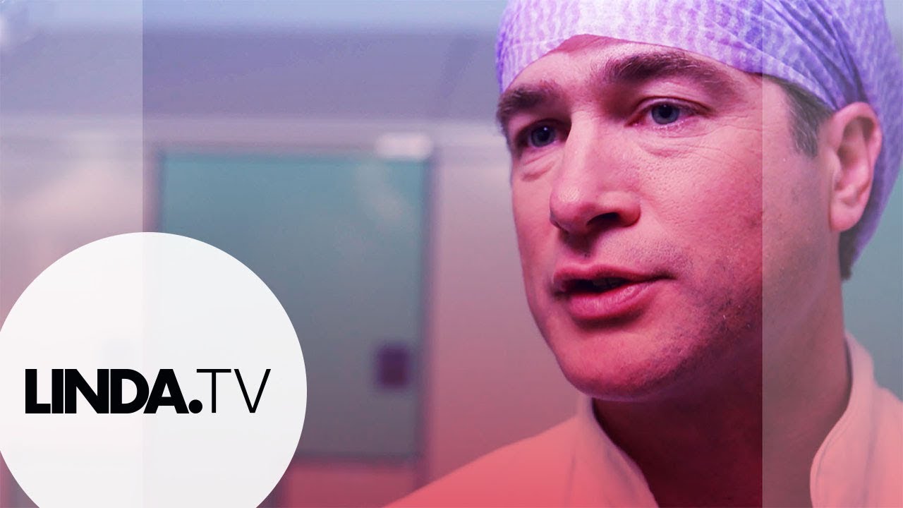 Dokter Roeland: 'Vreemd als een patiënt een korte rok aan heeft'  || LINDA.