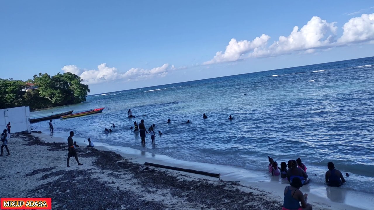 TGAL KE€P QUIET, BUT GIVING TROUBLE BEHIND FAKE PAGE 