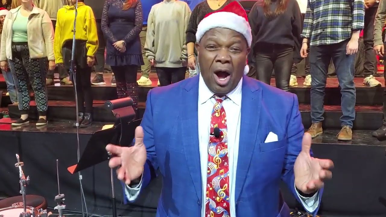 A Merry Christmas from UK Opera Theatre