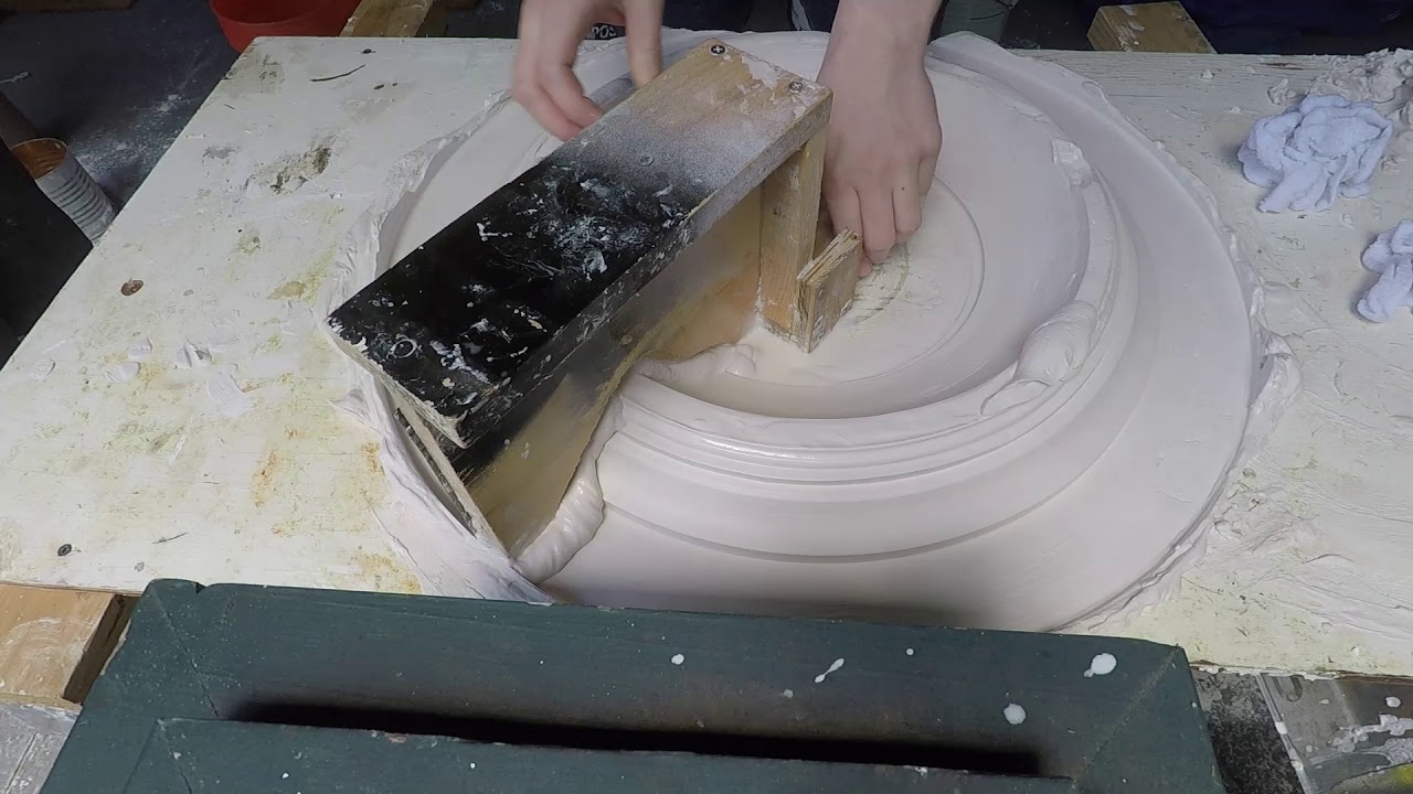 TURN A SMOOTH PLASTER CEILING MEDALLION - YouTube