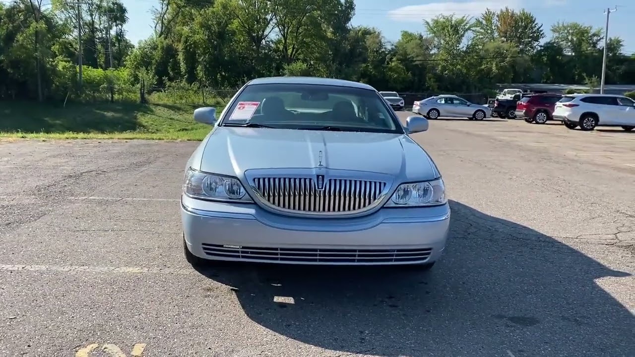 Used 2006 LINCOLN Town Car Signature Southfield, Dearborn, Troy, Detroit, Madison Heights