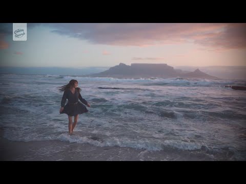 Tonton 📷Space Queen - Autochrome [Lo-fi hip hop / Chillhop] di YouTube
