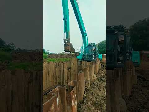 KOBELCO SK210 excavator