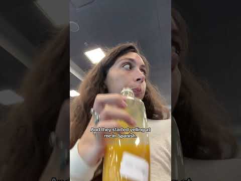 My overstimulated airport experience🎧✈️