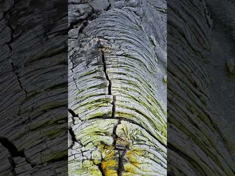 Microfumaroles from Cracks in Fagradalsfjall Lavas causes Sulfur Cooatings, Reykjanes, Iceland #gas