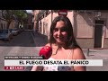 Un incendio en un solar de Vallecas revela a un hombre viviendo entre montañas de chatarra