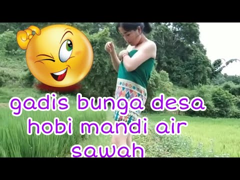 keseruan gadis desa mandi di air sawah@penggilinganbakso601