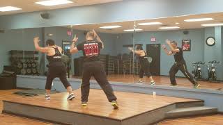 Curvy Zumba Suavemente - Elvis Crespo. Choreography By Lorena Zody