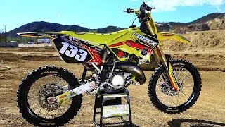 Download Lagu Suzuki RM125 2 stroke project build || Shaken not Stirred|| Motocross Action Magazine MP3