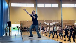 Miss Thang Line Dance de Darren Bailey (UK)