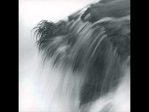 mOgillah//uNSunG ft.chrisAre.