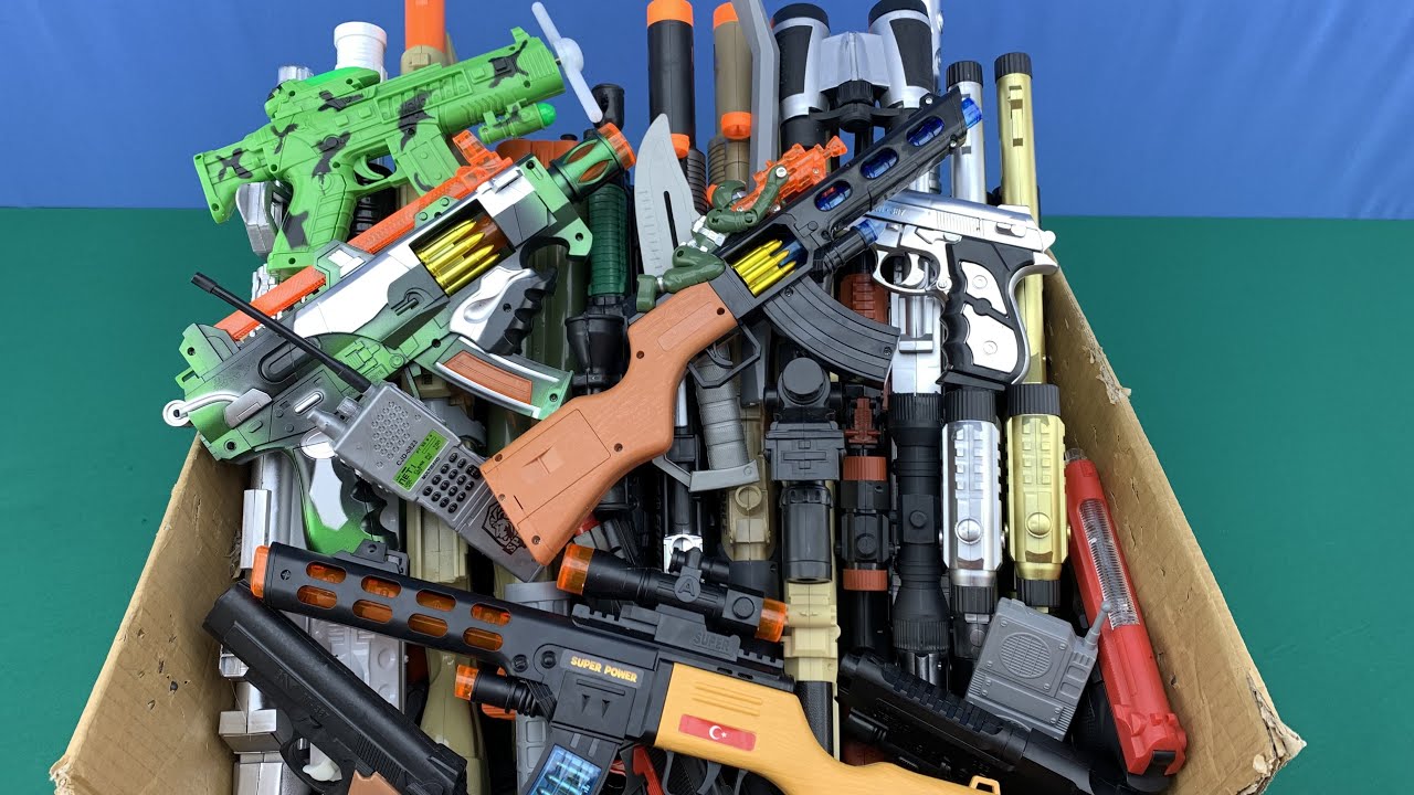 New Toy Guns in the Box ! Ak47 Rifle and Soldier Toy Guns and Weapons