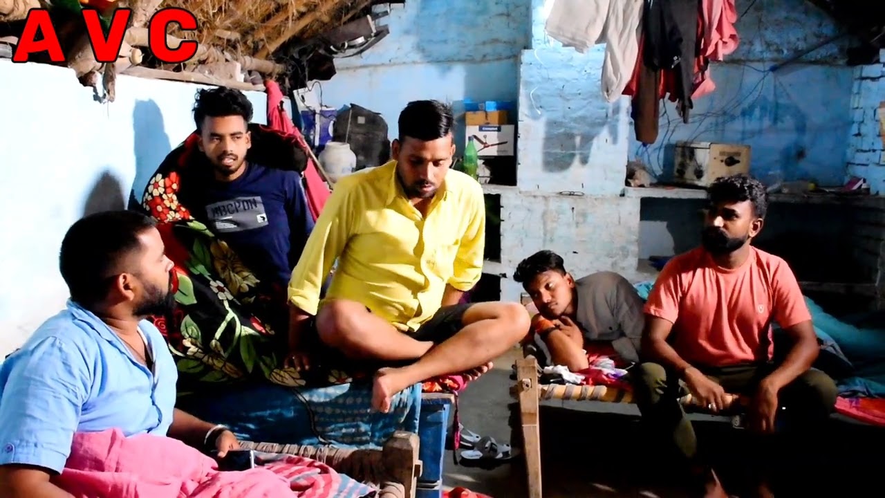 एकादशी के दिन रात में अम्मा दल्लेदर खेदय आईं अखिलेश और रमेश डर गऐ