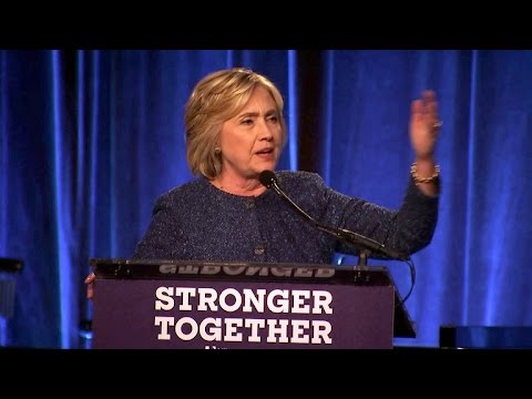 Vidéo: Comment Et Combien Gagne Hillary Clinton