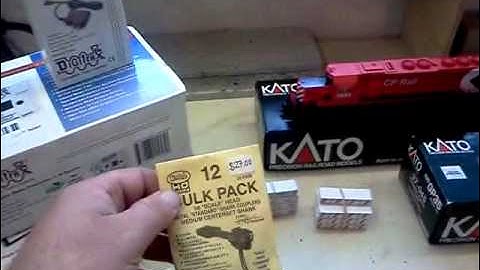 New Digitrax DT402D and Trainshow Stuff