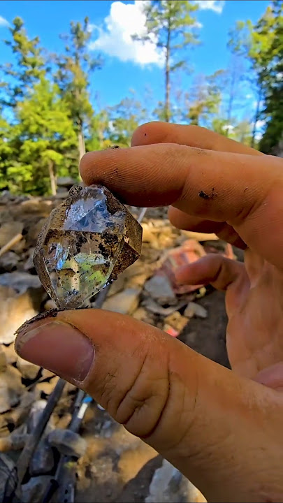 Mining for Clear Herkimer Diamond Gems 💎 from 500 Million Years Ago!!