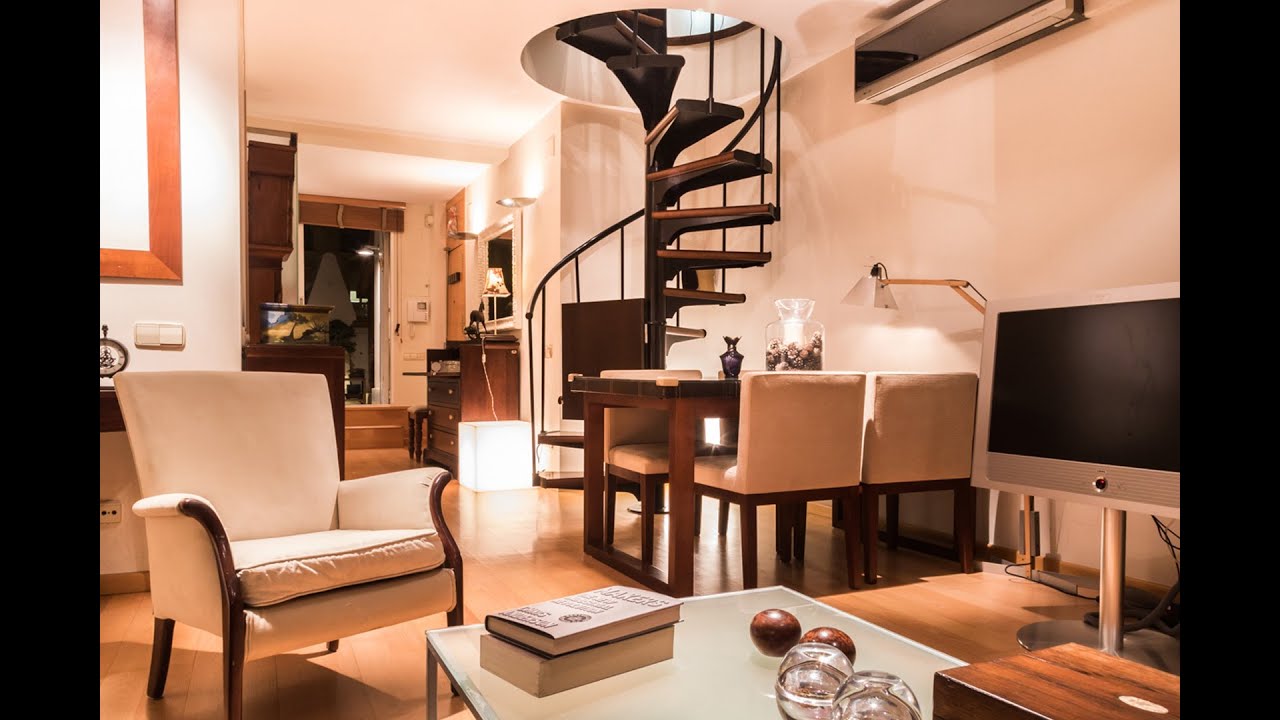 Charming penthouse with terrace for sale in Valencia centre, on Antic Regne / Ref VAL1316 YouTube