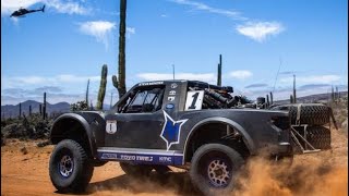 Steve Menzies en la Norra Mexican 1000