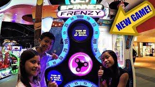 NEW ARCADE GAME Spinner Frenzy! World's Largest Fidget Spinner screenshot 4