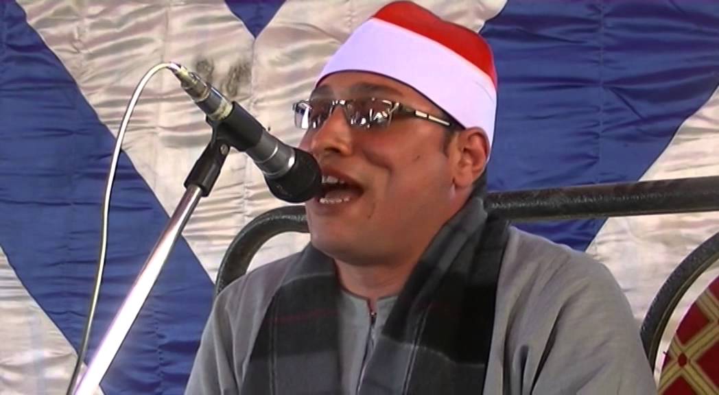 الشيخ عنتر الهنداوى واروع تلاواتة بحوش عيسى وعزاء عائلات التهامى ٣