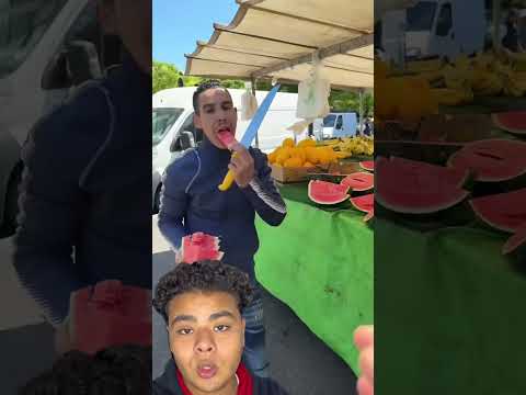 اصبح يبيع الفواكه في ايطاليا ولديه زبناء عمل غربة اكسبلور ايطاليا