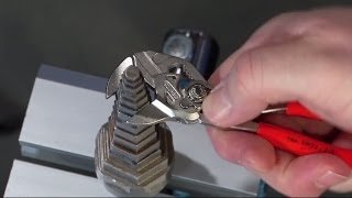Mini-pince-clé knipex chromée 180 mm avec gaines bi-matière 86 05 180 KNIPEX  10K00917