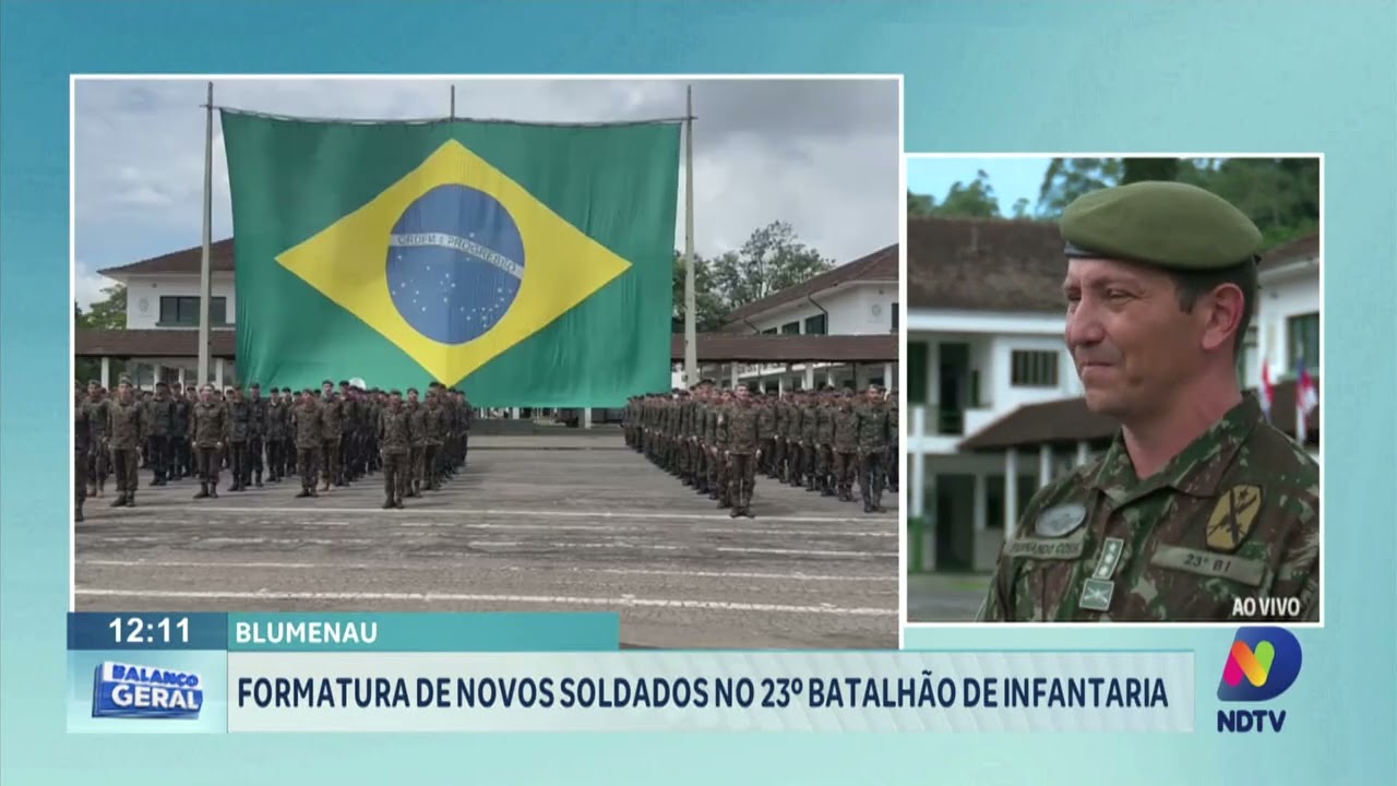 Formatura de novos soldados dos 23º Batalhão de Infantaria