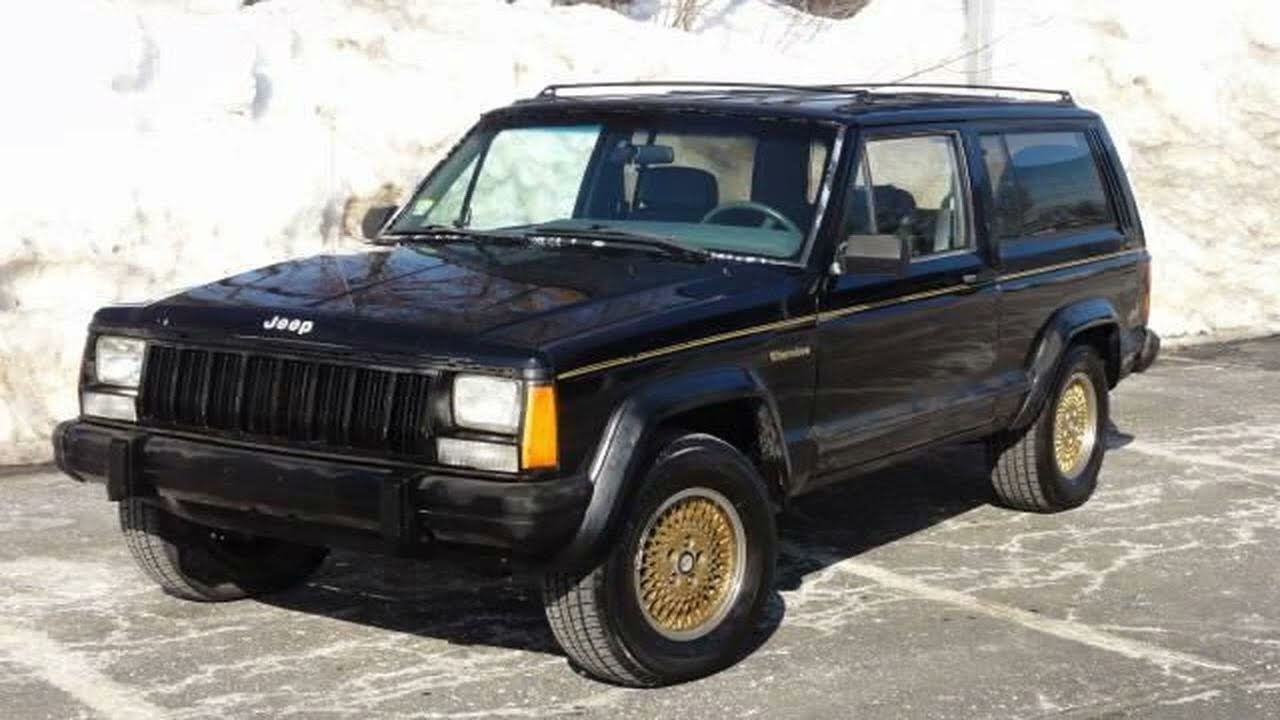 Jeep Cherokee xj 黒 1994 Jeep Cherokee XJ phase-I 4-Door 4WD full range specs