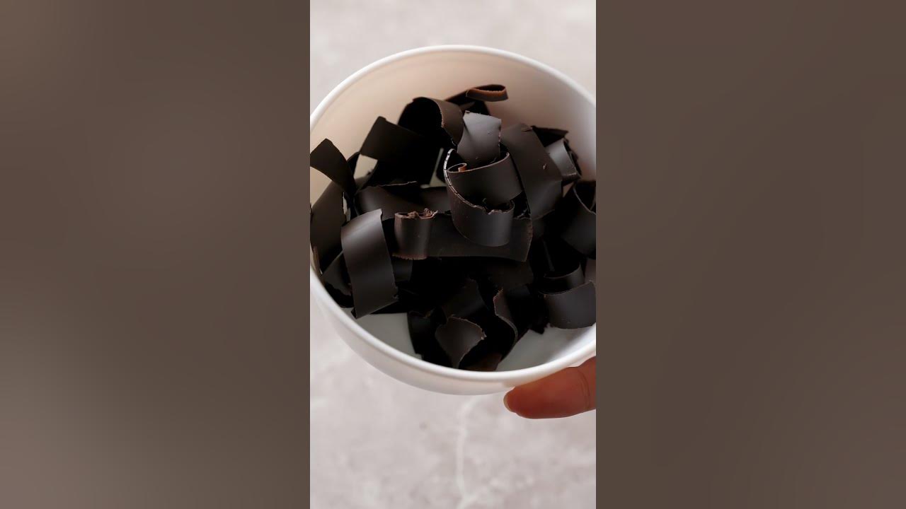 BIKIN DEKORASI COKELAT SERUT PAKAI ALAT YANG ADA DI DAPUR