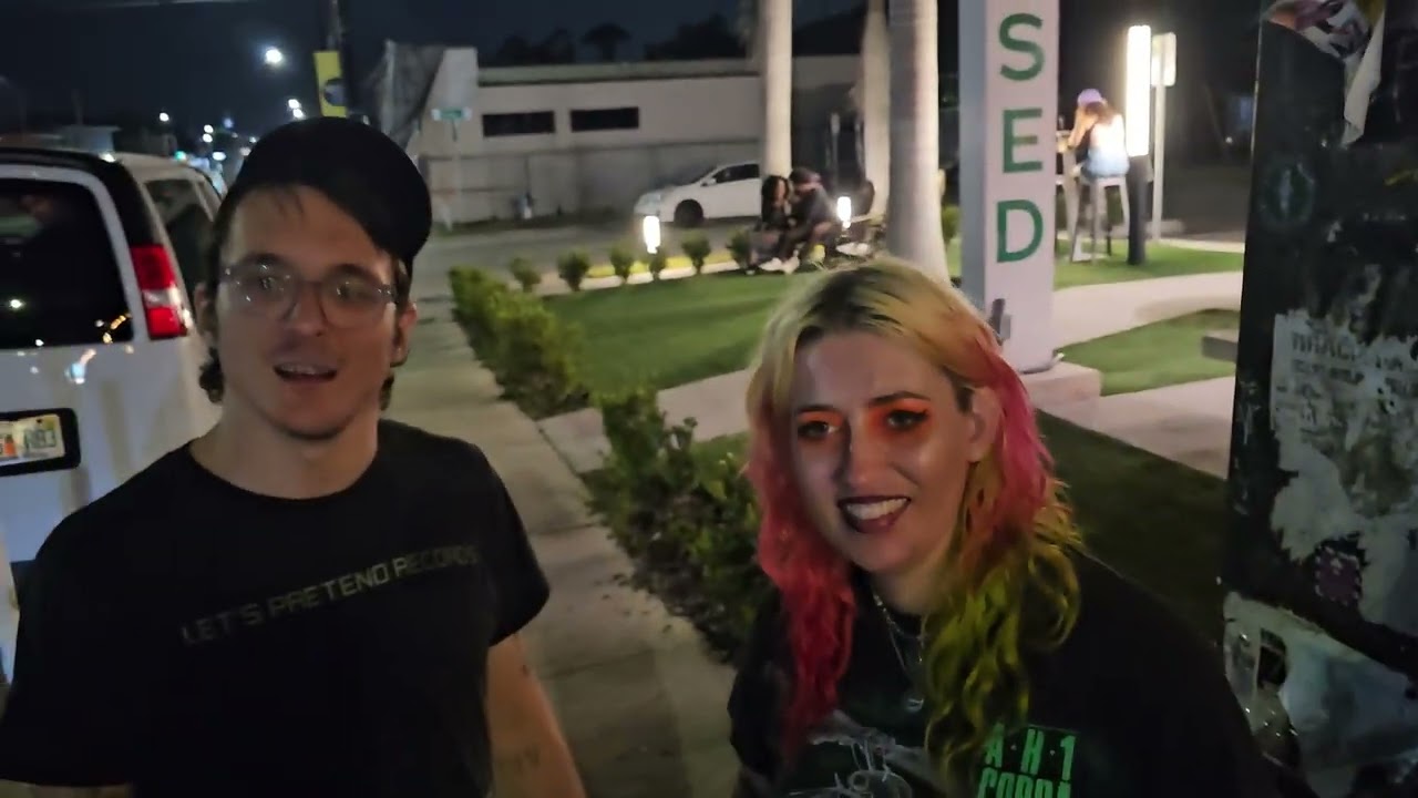 "Interview" with Dylan & Nikki of Frankie and the Witch Fingers in Orlando