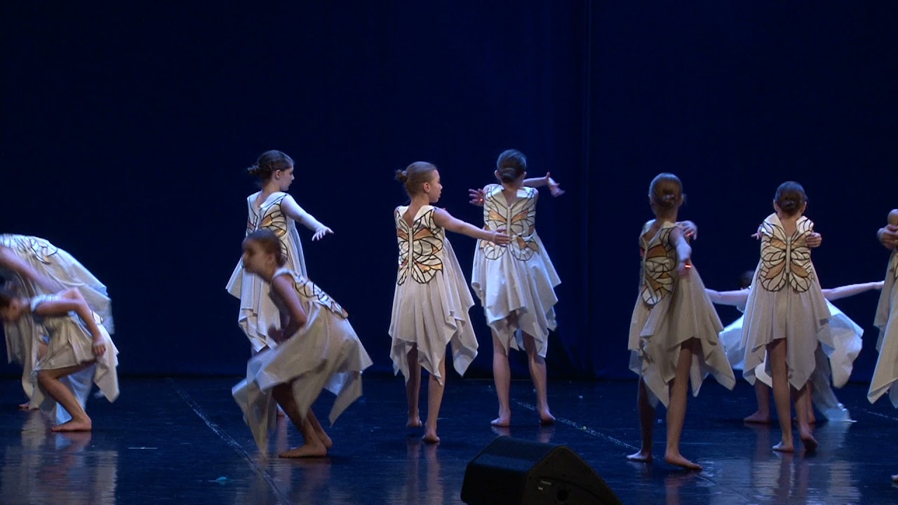 "Мерцающие в темноте" - YouTube