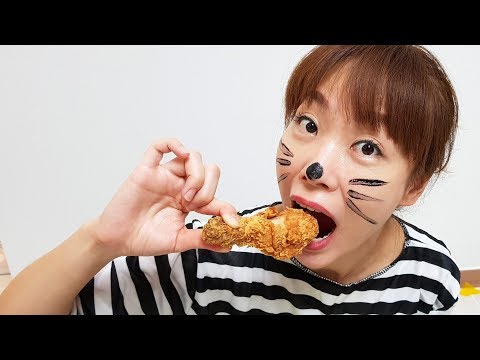 누가 내꺼 다 먹는거야?!! 서은이의 치킨 사탕 도둑잡기 뽀로로 짜장 낚시 Fried Chicken and Pororo Black Noodle